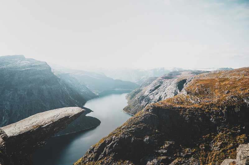 Skandinavische Landschaft, Fjord, Norwegen, Scandi, Wohnstil, Leben